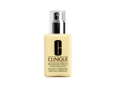 玻尿酸天然保湿更护肤 选产品要注意成分搭配